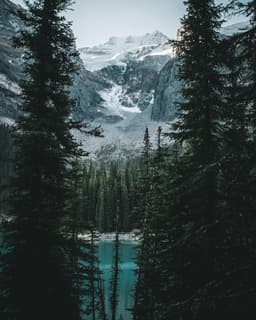 Munții Retezat și lacuri glaciare impresionante
