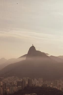 Dansând samba sub privirea lui Isus: aventura braziliană
