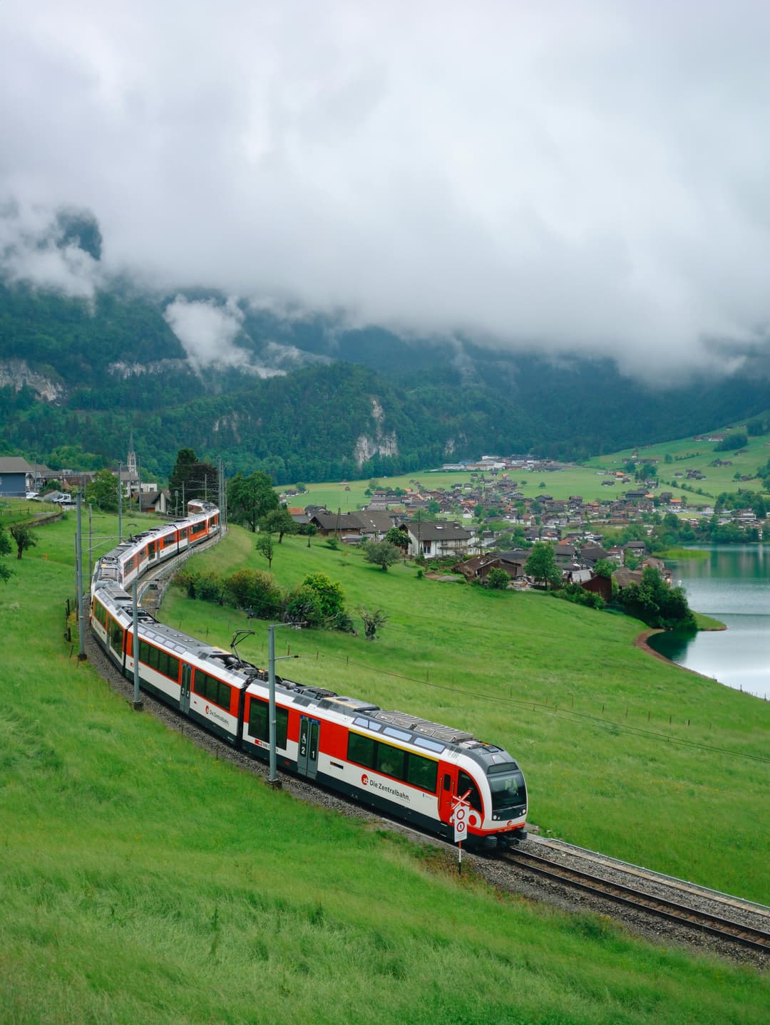Trenurile panoramice ale Europei: cele mai frumoase rute
