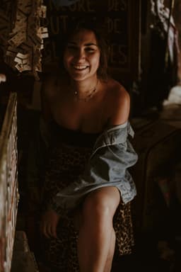 Cafeneaua boemă: Instagram te crede în Paris