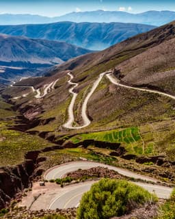 Rutele șerpuitoare ale Transalpina – ce oprești