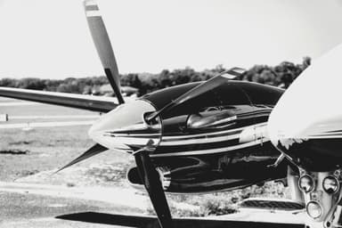 Cum să găsești bilete de avion ieftine: sfaturi și trucuri