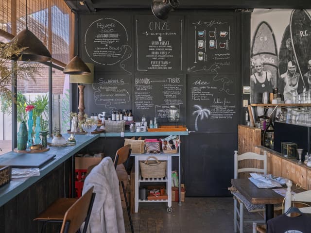 Cafea raw-vegană și smoothie-uri în Brașov