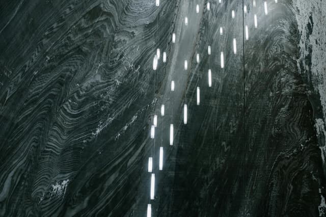 Salina Turda: utopia subterană